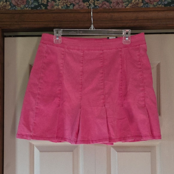 No Boundaries Dresses & Skirts - No Boundaries Vibrant Pink Skirt